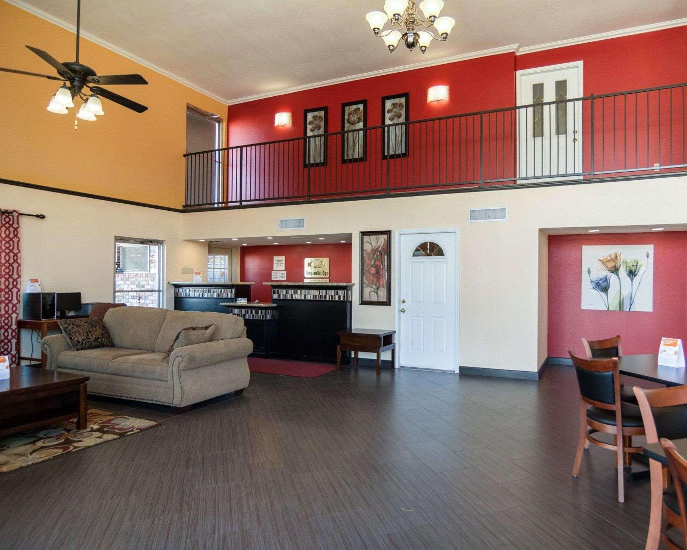 Homestay Inn & Suites Russellville Exteriör bild