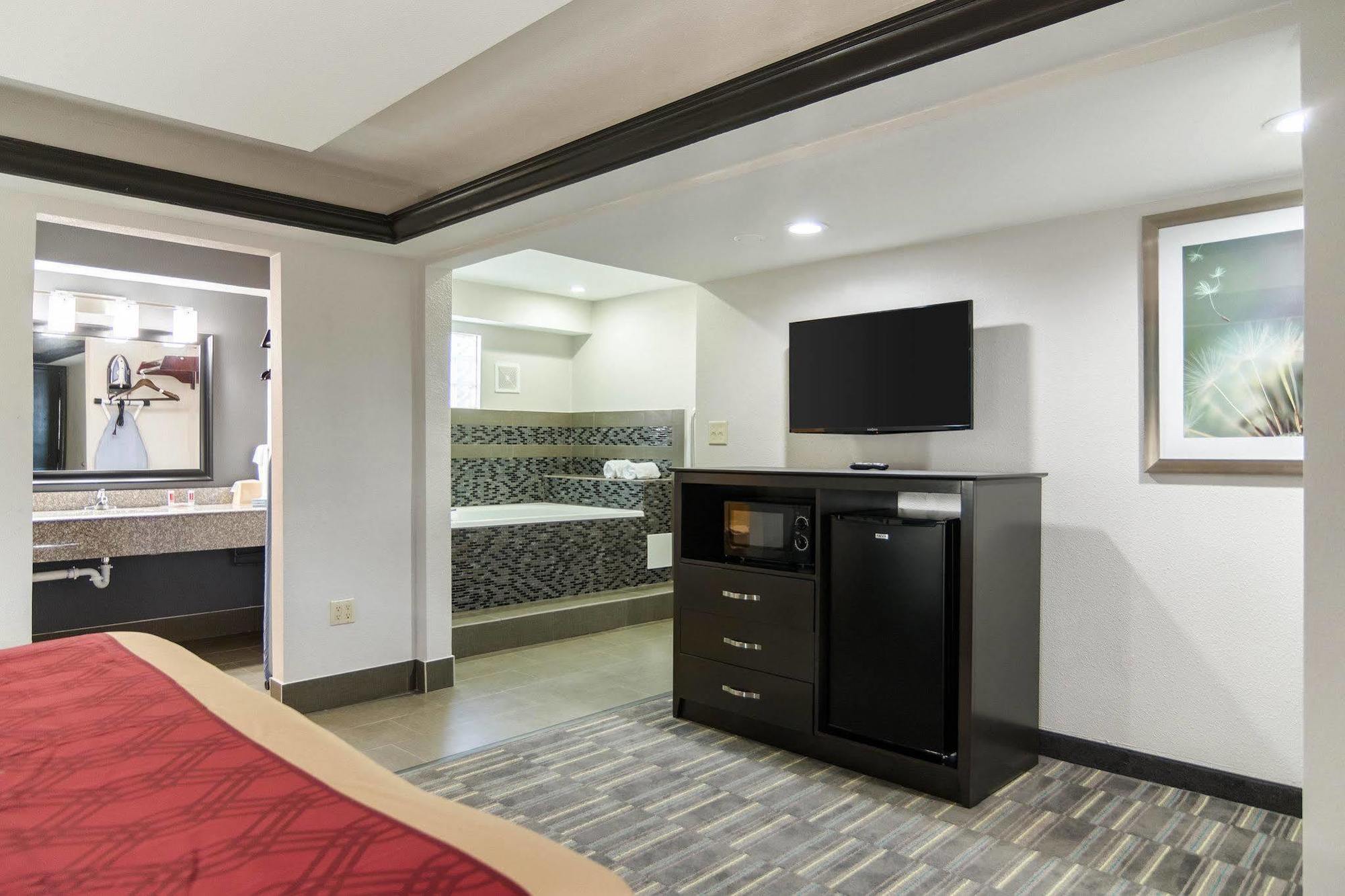 Homestay Inn & Suites Russellville Exteriör bild